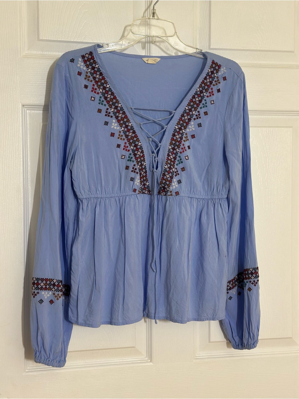 Aeropostale Boho Lace-Up Embroidered Peasant Top - Light Blue